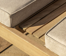 Load image into Gallery viewer, Luxury Hampton Double Daybed