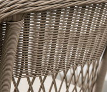 Load image into Gallery viewer, Cotswolds 6 Seater Dining Set