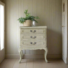 Load image into Gallery viewer, Classic french style upholstered oak bedroom suite
