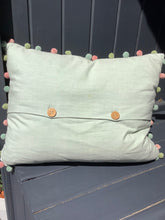 Load image into Gallery viewer, Susie Watson Appliqué 3 Daisy’s Pom Pom Complete Cushion
