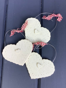 Cream hanging heart with gingham ribbon East of india