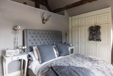 Load image into Gallery viewer, Stud & Button Grey UK King size Bed - 5ft