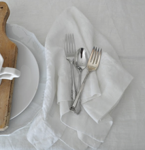 Load image into Gallery viewer, TABLE CLOTH WHITE HERRINGBONE EDGE - WHITE
