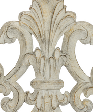 Load image into Gallery viewer, French Style Fleur De Lys Table Lamp - Cream