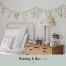 Load image into Gallery viewer, Suzie Watson Fabric Daisy Bunting - 3.5 Meters Long
