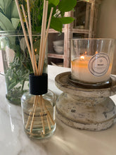 Load image into Gallery viewer, Reed Orange Blossom Diffuser 180ml
