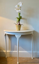 Load image into Gallery viewer, Half Moon Classic elegant Side Half Moon Table in Cream
