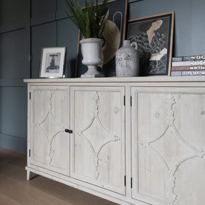 Natural white washed effect for door sideboard